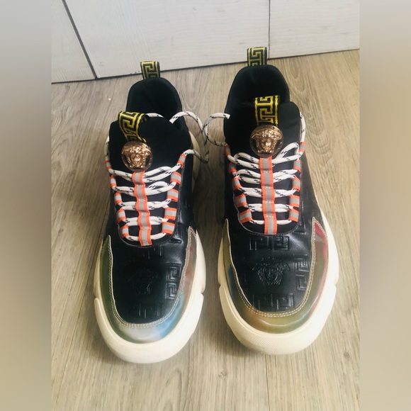 Versace men sneakers size 43EU, 9.5 US - Picture 11 of 11